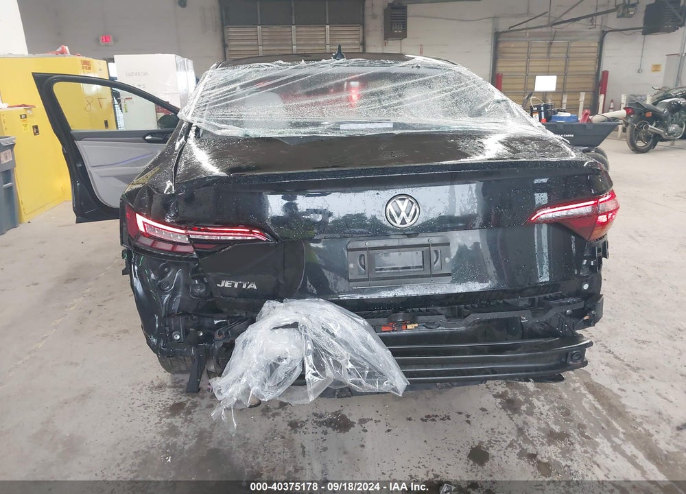 2019 VOLKSWAGEN JETTA 1.4T SEL PREMIUM VIN: 3VWG57BU1KM013815