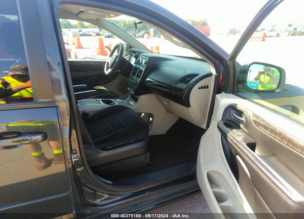 2012 DODGE GRAND CARAVAN SXT VIN: 2C4RDGCG2CR365299
