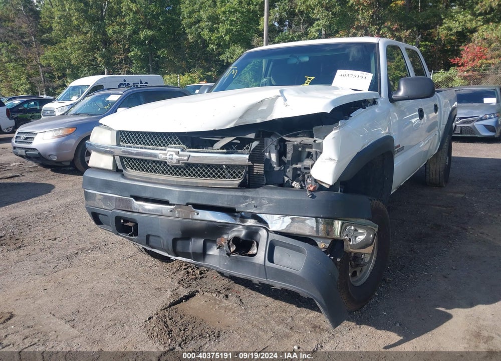 2005 CHEVROLET SILVERADO 2500HD WORK TRUCK VIN: 1GCHK23255F960277