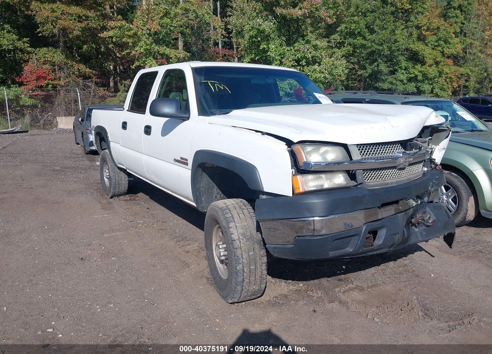 2005 CHEVROLET SILVERADO 2500HD WORK TRUCK VIN: 1GCHK23255F960277