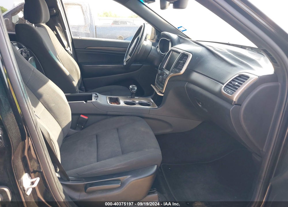 2015 JEEP GRAND CHEROKEE LAREDO VIN: 1C4RJEAG2FC914948