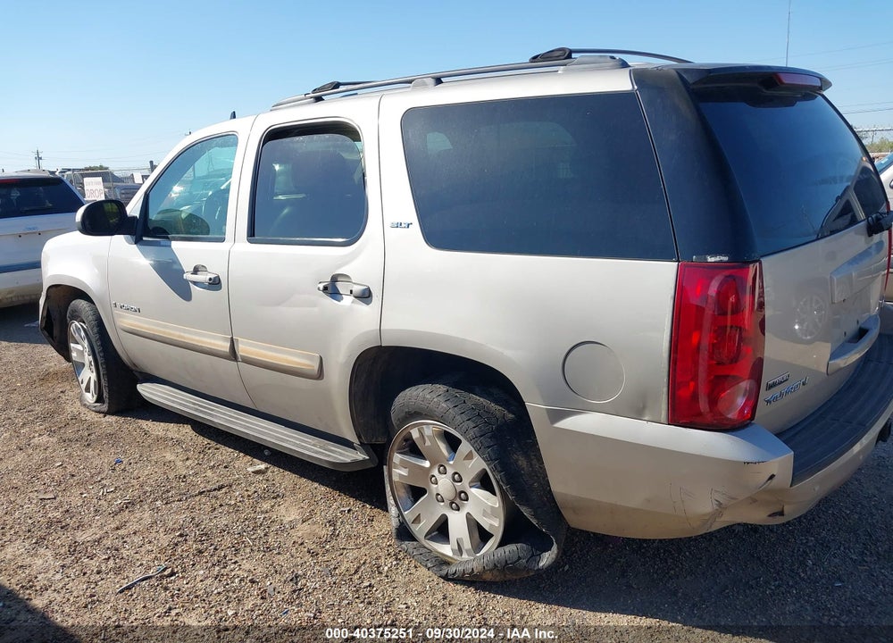 2007 GMC YUKON SLT VIN: 1GKFC13017R339556