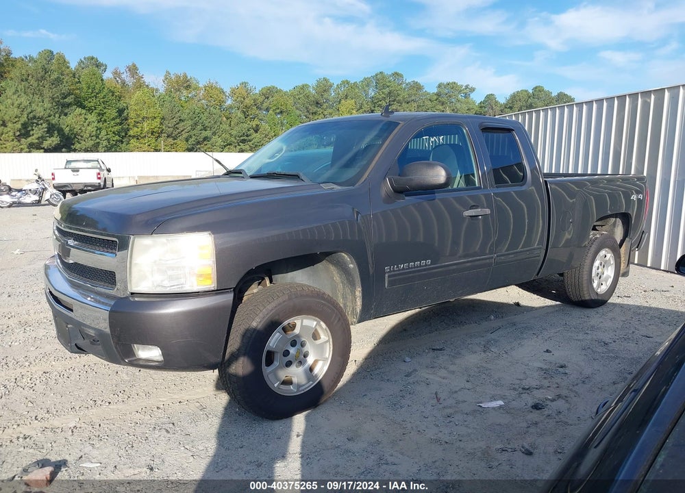 2011 CHEVROLET SILVERADO 1500 LT VIN: 1GCRKSE39BZ270004