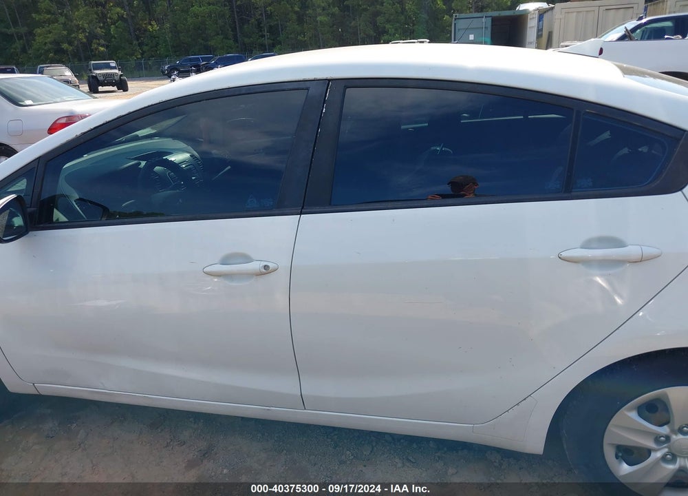 2017 KIA FORTE LX VIN: 3KPFK4A7XHE099789