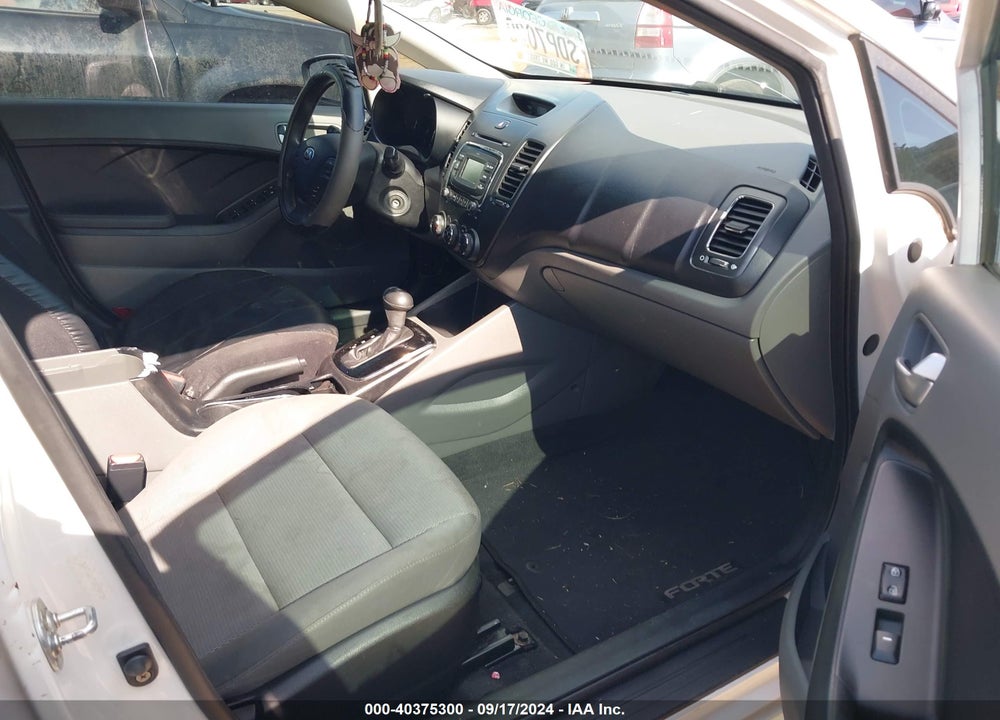2017 KIA FORTE LX VIN: 3KPFK4A7XHE099789