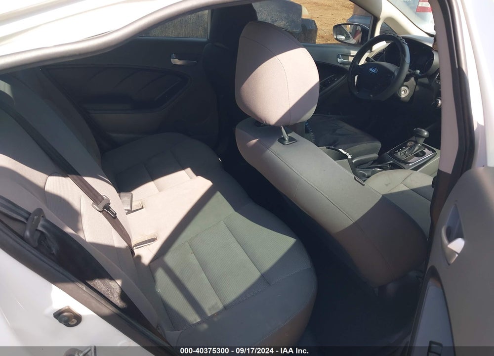 2017 KIA FORTE LX VIN: 3KPFK4A7XHE099789
