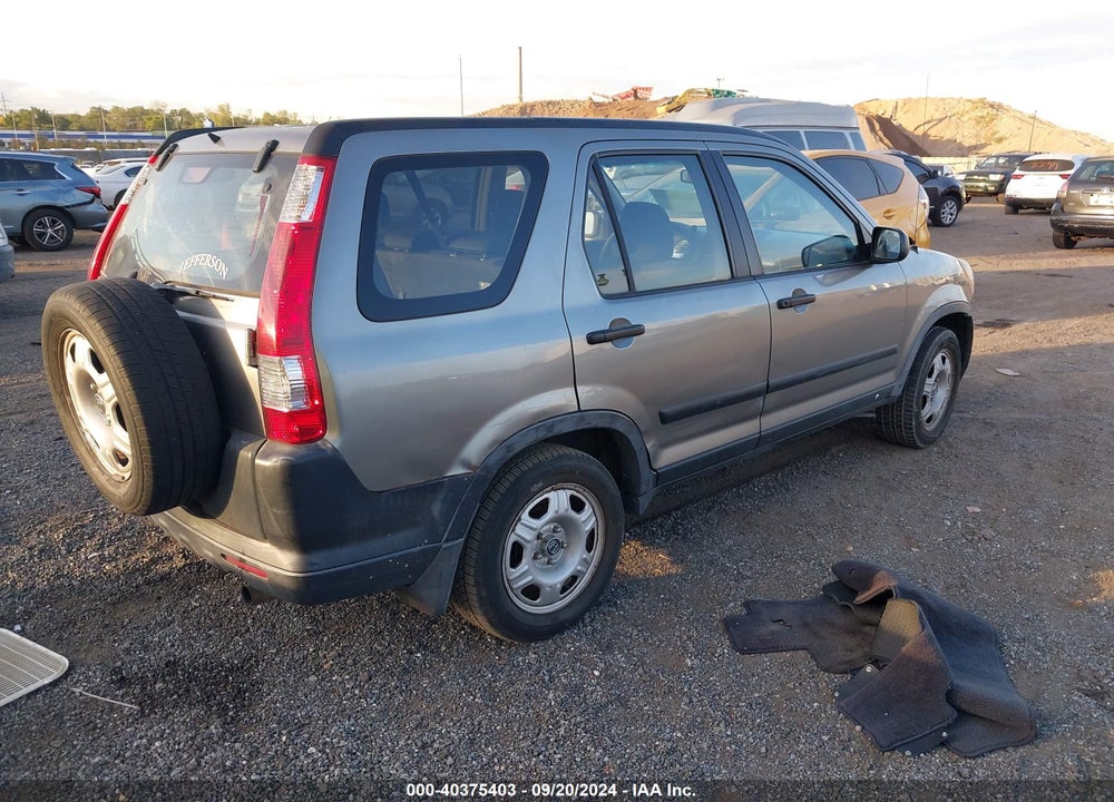 2005 HONDA CR-V LX VIN: JHLRD78585C034930