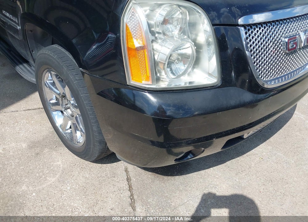 2007 GMC YUKON XL 1500 DENALI VIN: 1GKFK66837J386023