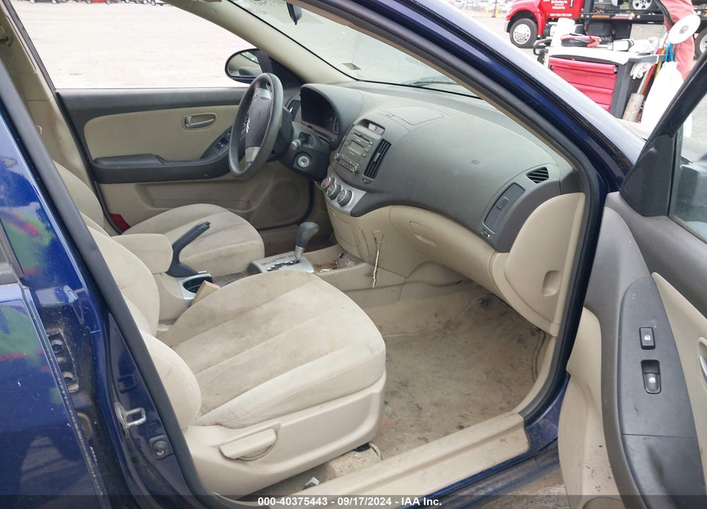 2007 HYUNDAI ELANTRA GLS/LIMITED/SE VIN: KMHDU46D27U074638