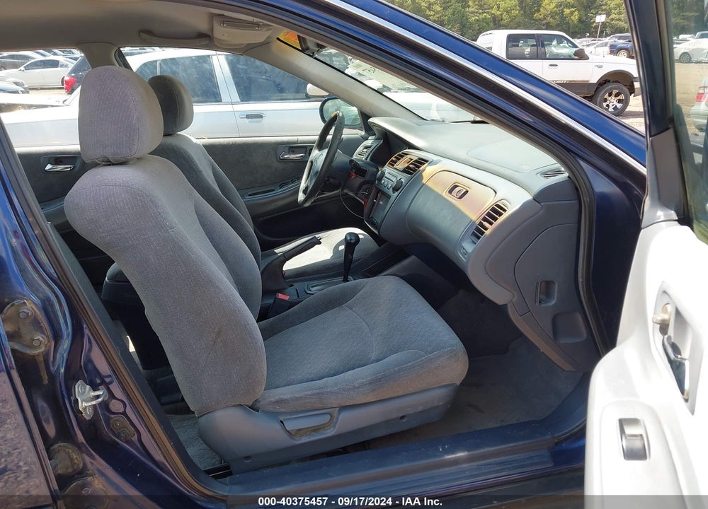 2002 HONDA ACCORD 2.3 LX VIN: 1HGCG56422A012522