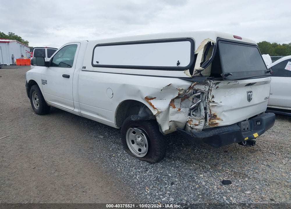 2019 RAM 1500 CLASSIC TRADESMAN REGULAR CAB 4X4 8' BOX VIN: 3C6JR7DG1KG627497