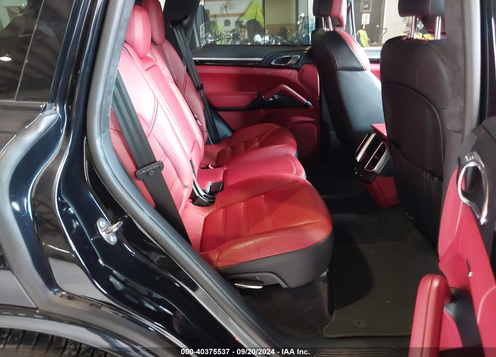 2017 PORSCHE CAYENNE GTS VIN: WP1AD2A28HLA83397