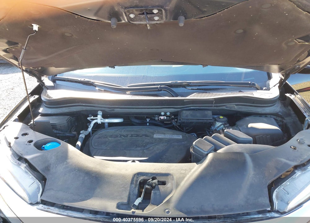 2019 HONDA PILOT TOURING VIN: 5FNYF6H94KB068930