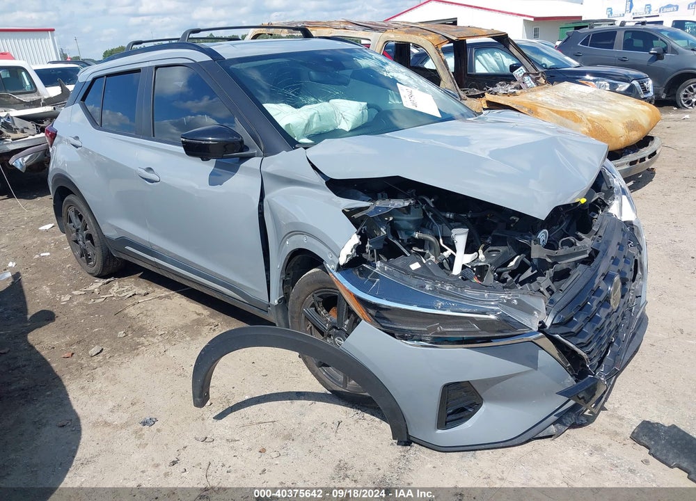 2021 NISSAN KICKS SR XTRONIC CVT VIN: 3N1CP5DV5ML558594