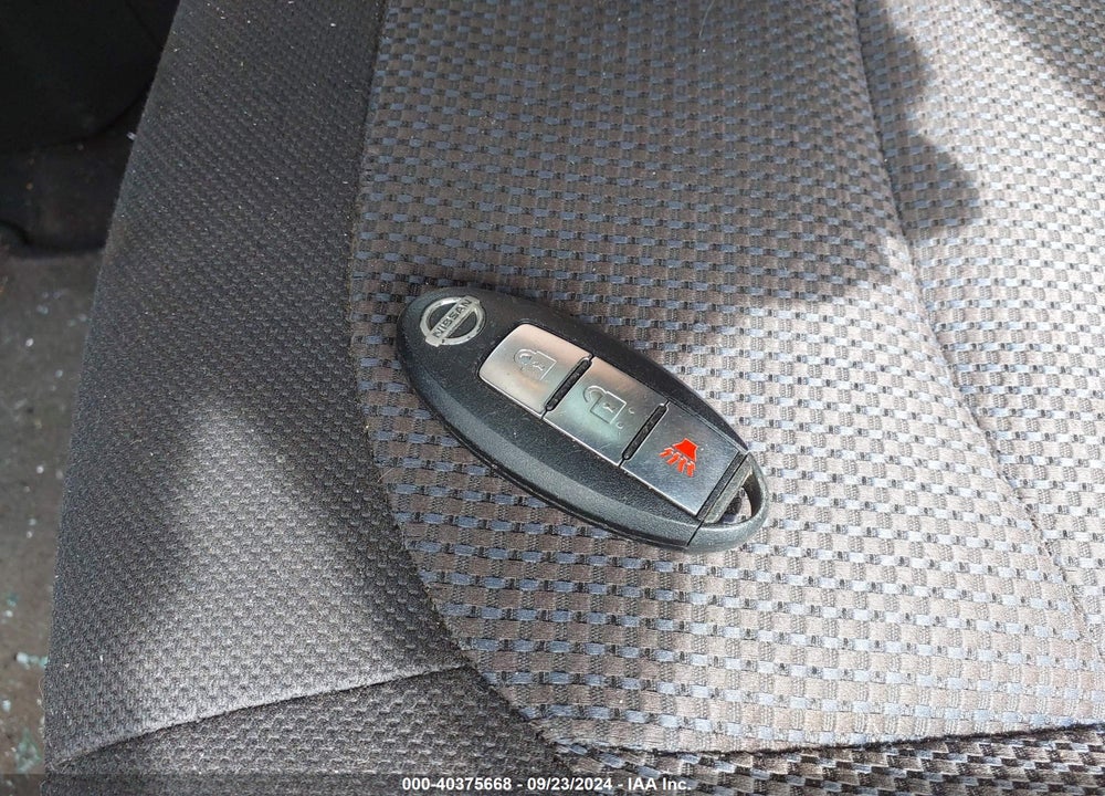 2011 NISSAN ROGUE SV VIN: JN8AS5MV3BW682586