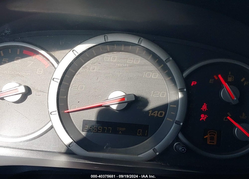 2006 HONDA PILOT EX-L VIN: 5FNYF28596B020948