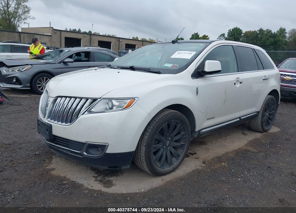 2011 LINCOLN MKX VIN: 2LMDJ8JK4BBJ02190