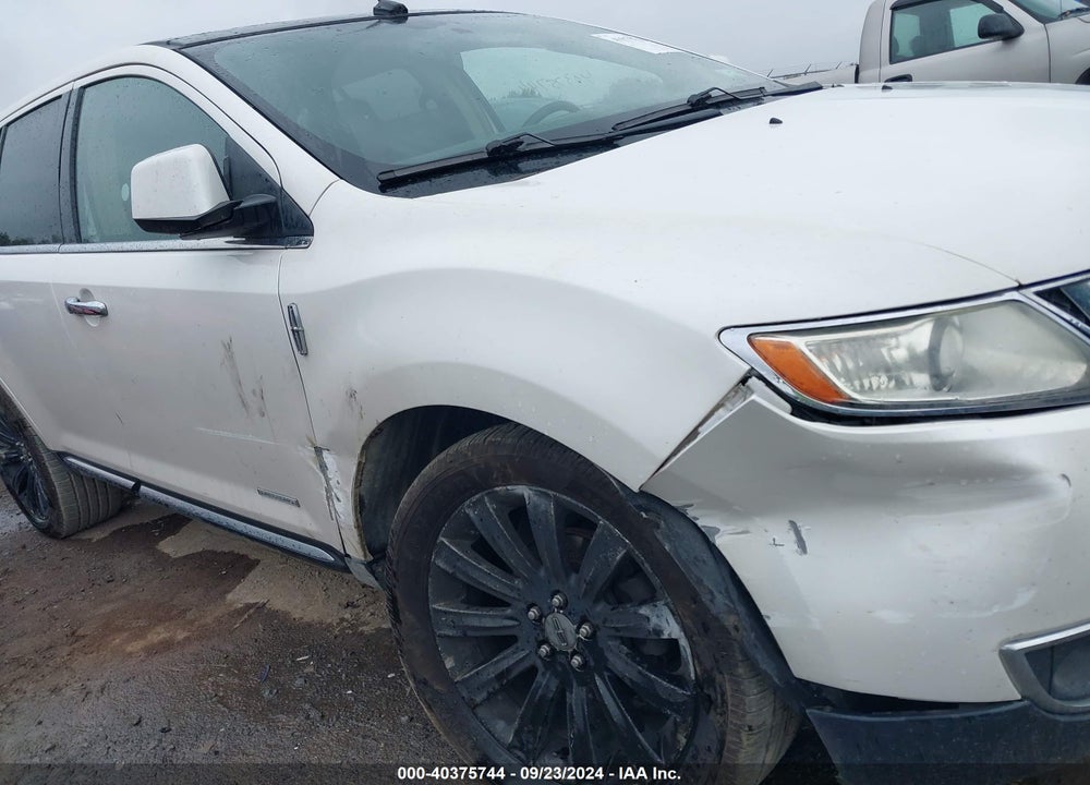 2011 LINCOLN MKX VIN: 2LMDJ8JK4BBJ02190