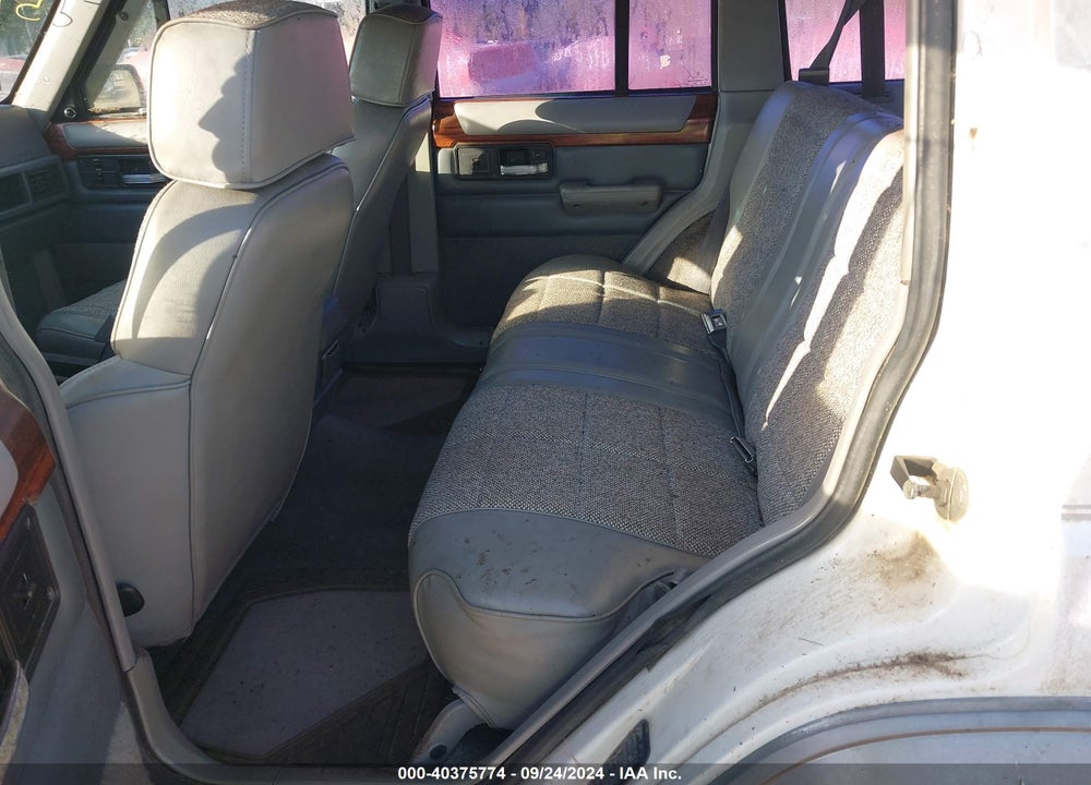 1993 JEEP CHEROKEE COUNTRY VIN: 1J4FJ78S8PL608860