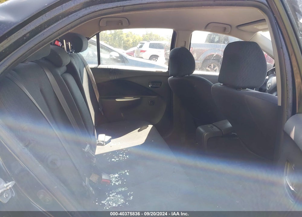 2007 TOYOTA YARIS S VIN: JTDBT923771024019