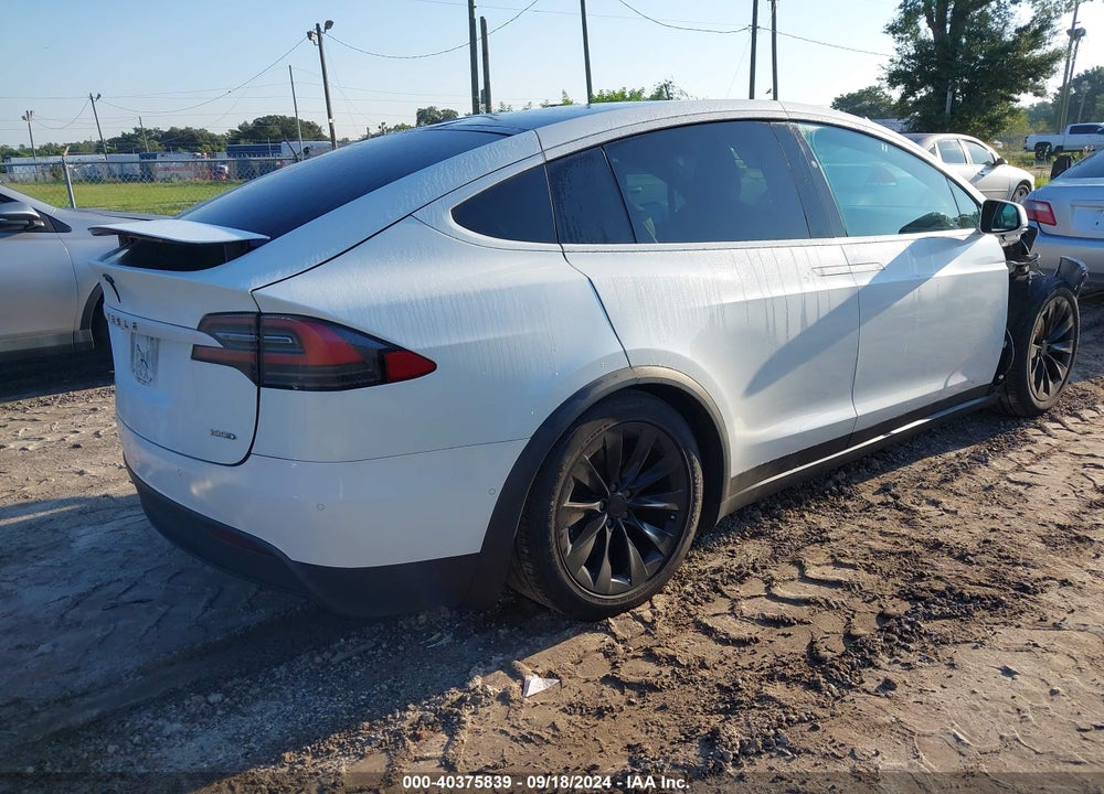 2018 TESLA MODEL X 100D/75D/P100D VIN: 5YJXCBE29JF120426