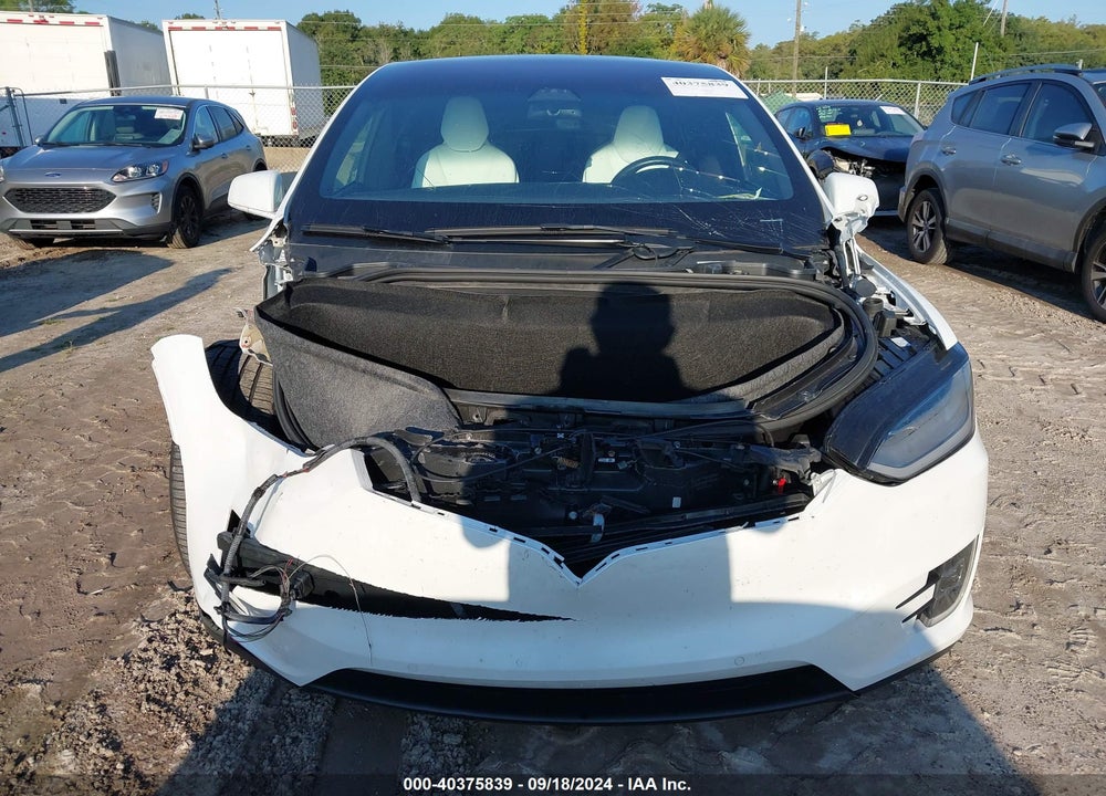 2018 TESLA MODEL X 100D/75D/P100D VIN: 5YJXCBE29JF120426