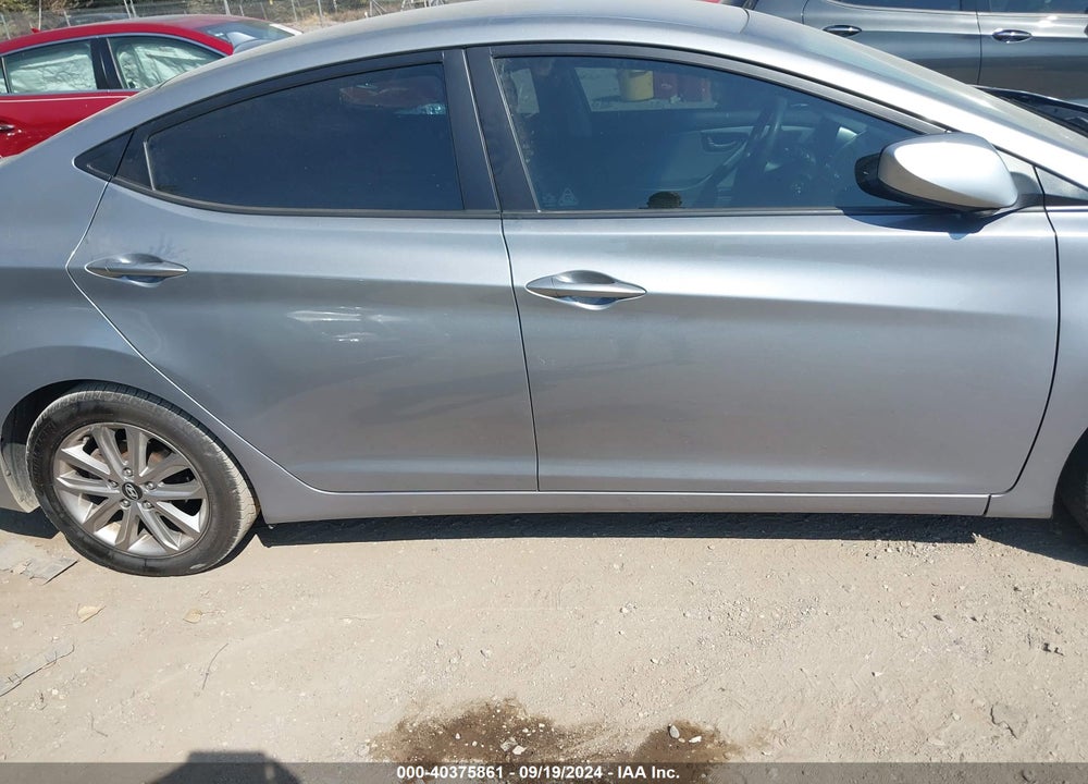 2015 HYUNDAI ELANTRA SE VIN: 5NPDH4AE3FH604553
