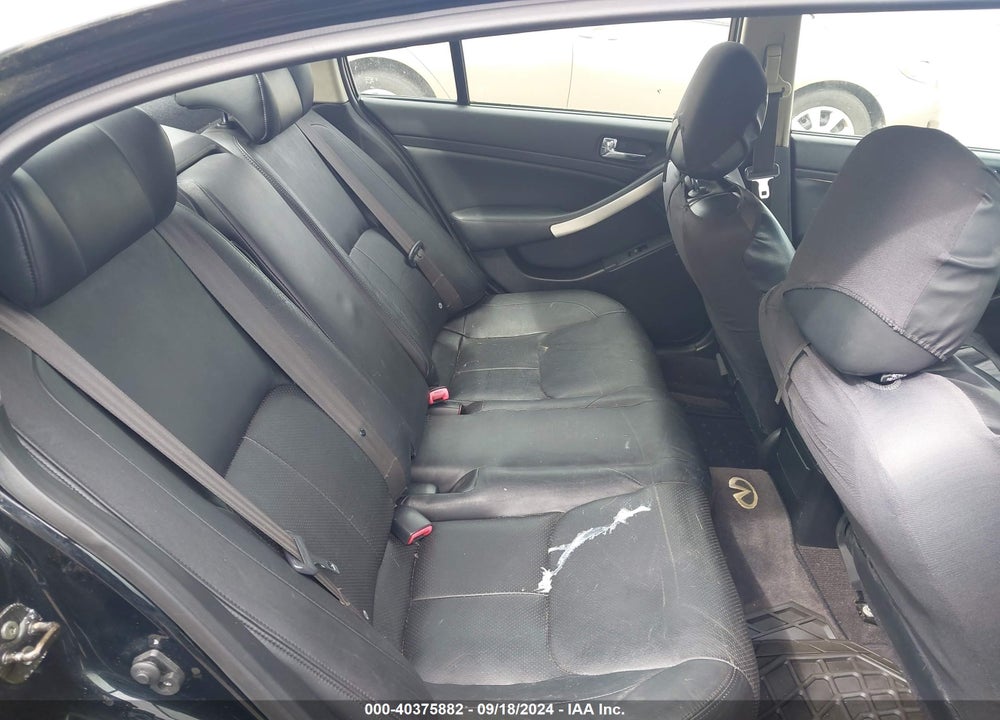 2005 INFINITI G35X VIN: JNKCV51F65M300770