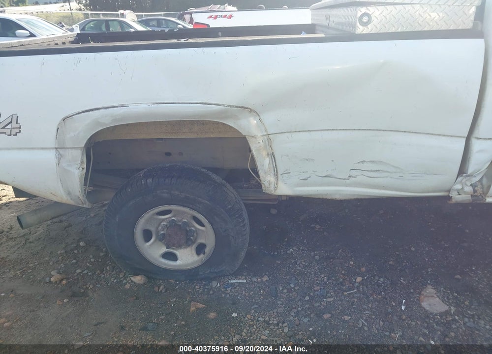 2006 CHEVROLET SILVERADO 2500HD WORK TRUCK VIN: 1GCHK29D66E148048