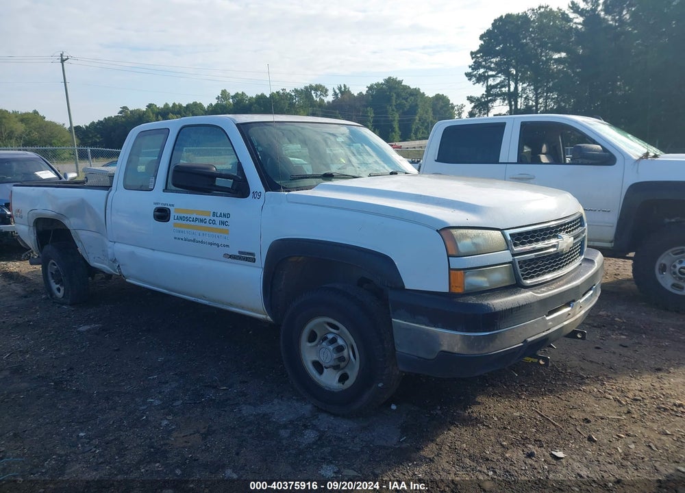 2006 CHEVROLET SILVERADO 2500HD WORK TRUCK VIN: 1GCHK29D66E148048