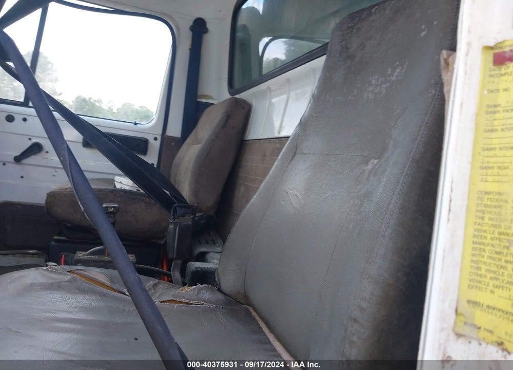 1997 INTERNATIONAL 4000 4900 VIN: 1HTSHAAR3VH465212