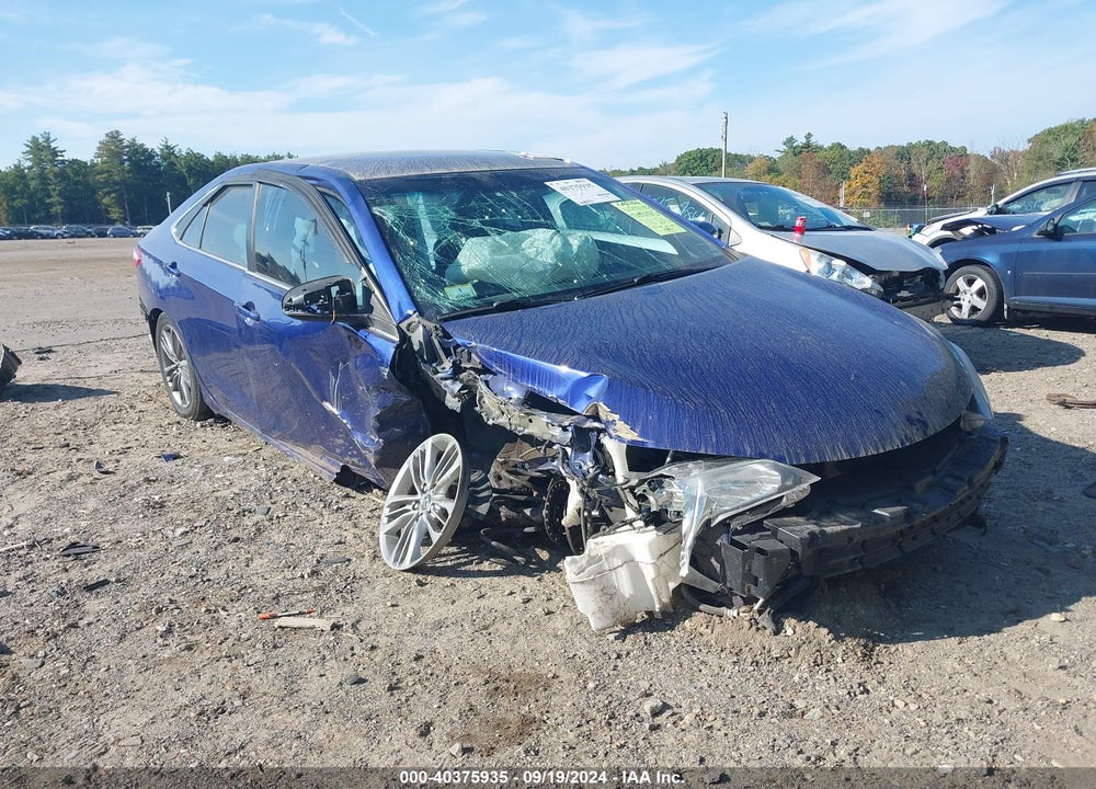 2015 TOYOTA CAMRY SE VIN: 4T1BF1FK1FU907214