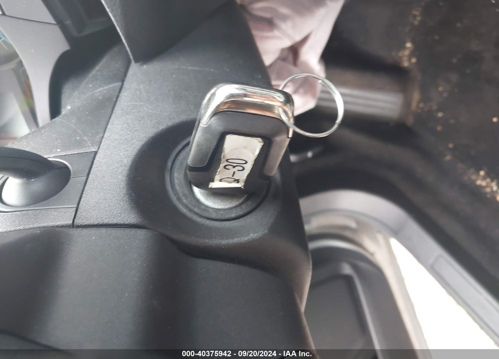 2015 FORD FUSION S VIN: 3FA6P0G79FR138742