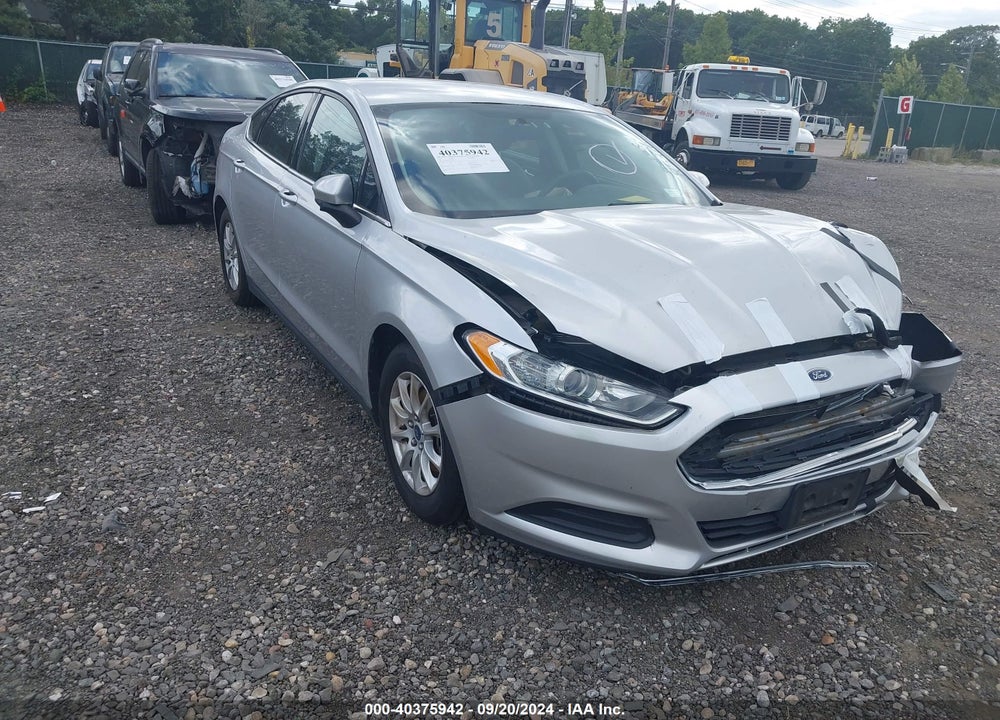 2015 FORD FUSION S VIN: 3FA6P0G79FR138742
