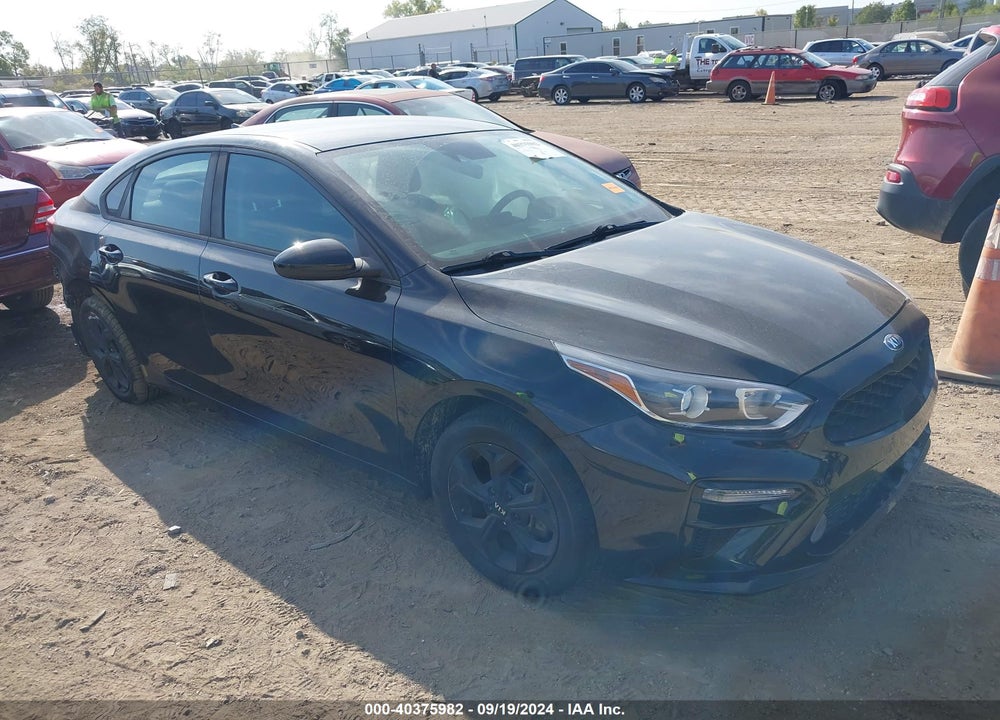2019 KIA FORTE LXS VIN: 3KPF24AD6KE065667