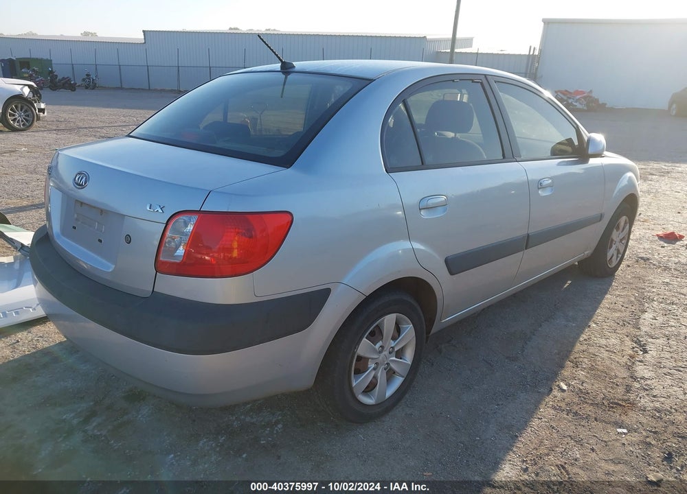 2008 KIA RIO LX VIN: KNADE123986379375