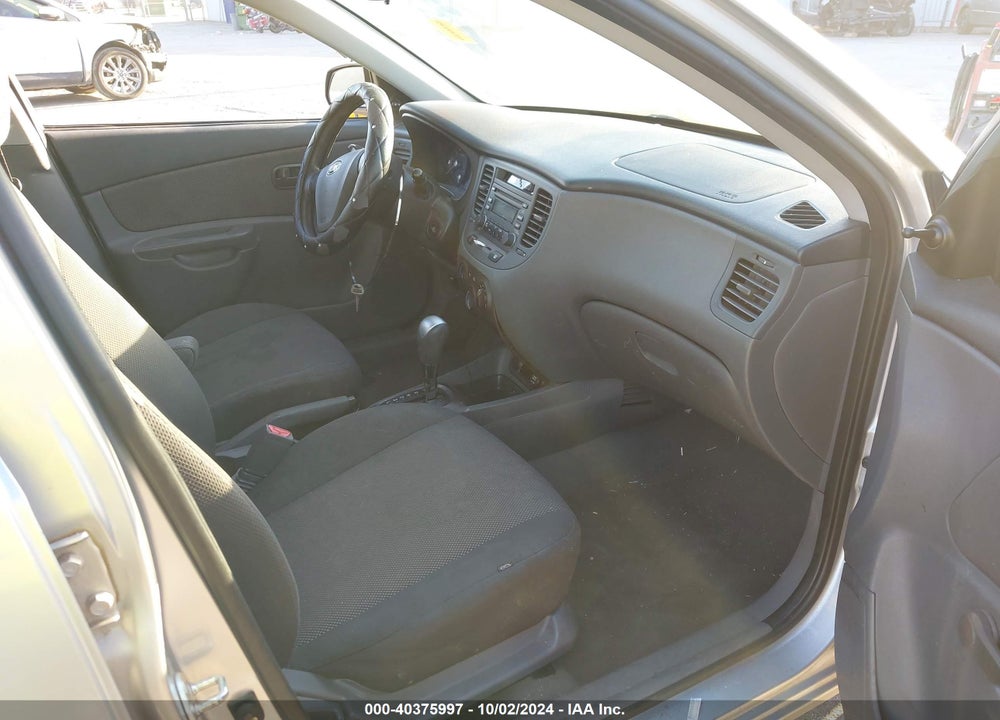 2008 KIA RIO LX VIN: KNADE123986379375