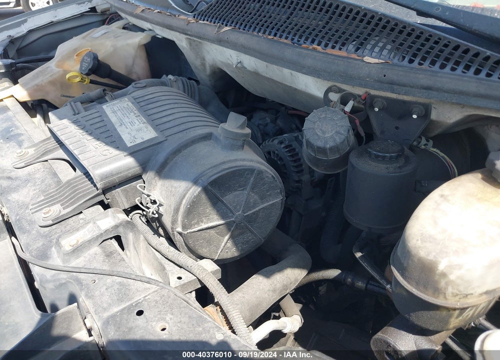 2006 CHEVROLET EXPRESS WORK VAN VIN: 1GCGG25V261255827