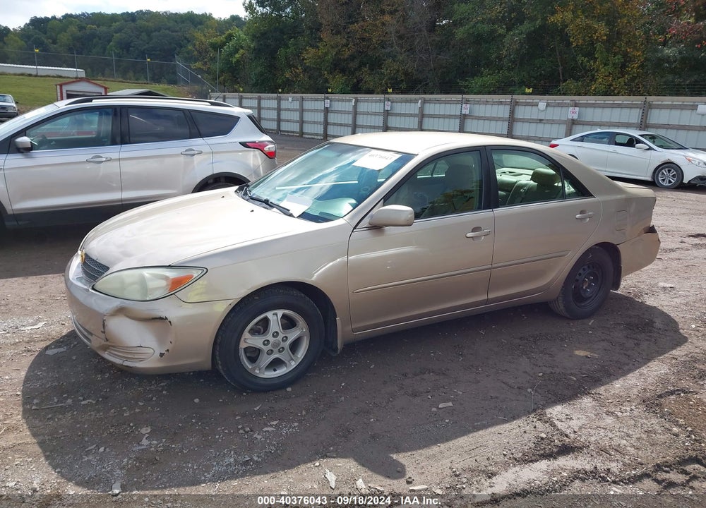 2002 TOYOTA CAMRY LE VIN: 4T1BE32KX2U620565