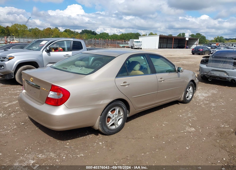 2002 TOYOTA CAMRY LE VIN: 4T1BE32KX2U620565