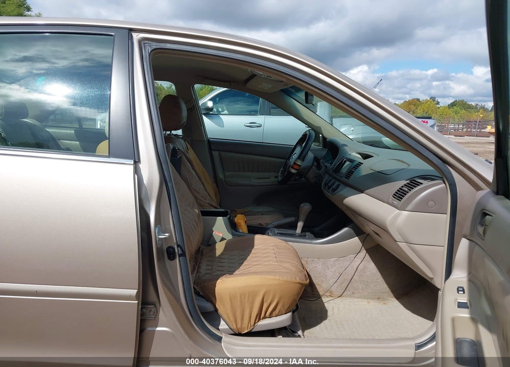 2002 TOYOTA CAMRY LE VIN: 4T1BE32KX2U620565