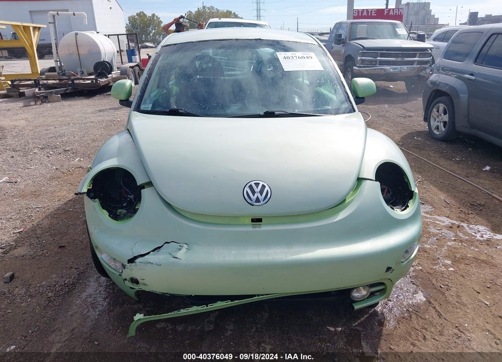 1999 VOLKSWAGEN NEW BEETLE GLS VIN: 3VWCA21C2XM428753