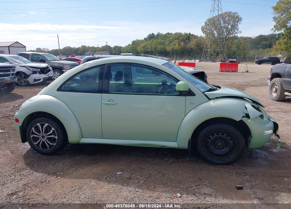 1999 VOLKSWAGEN NEW BEETLE GLS VIN: 3VWCA21C2XM428753