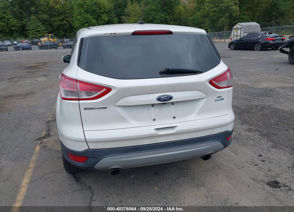 2016 FORD ESCAPE SE VIN: 1FMCU9GX0GUA88099