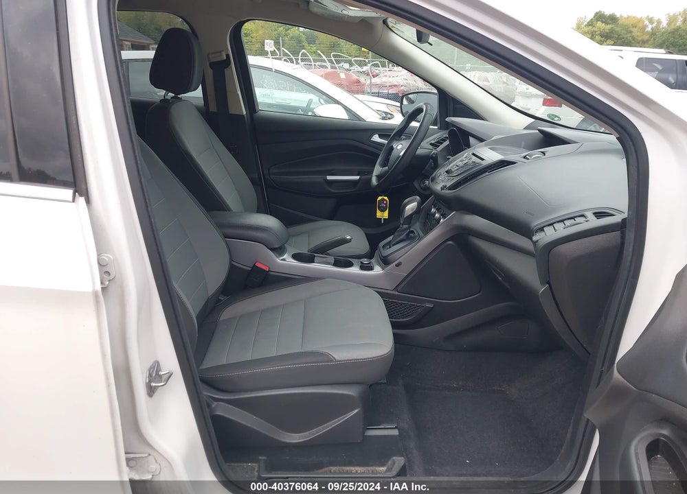 2016 FORD ESCAPE SE VIN: 1FMCU9GX0GUA88099
