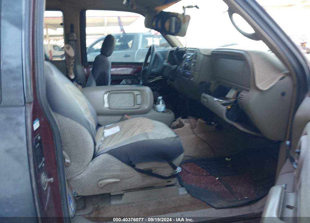 1997 GMC SIERRA 1500 SL WIDESIDE VIN: 2GTEK19RXV1560093