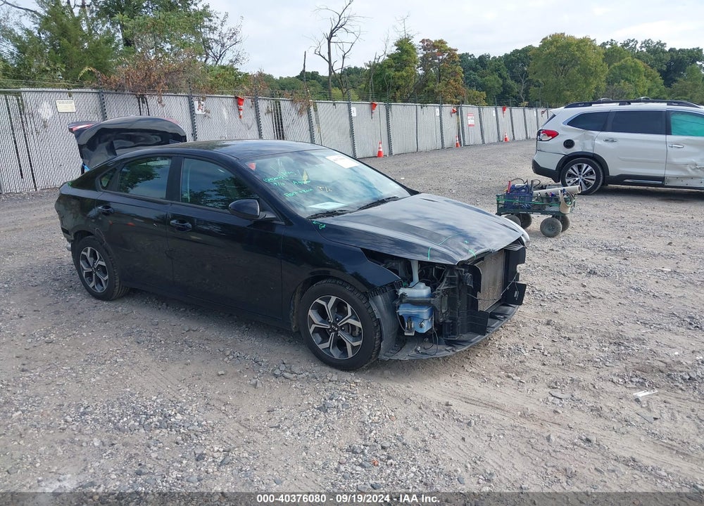 2021 KIA FORTE LXS VIN: 3KPF24AD8ME266876