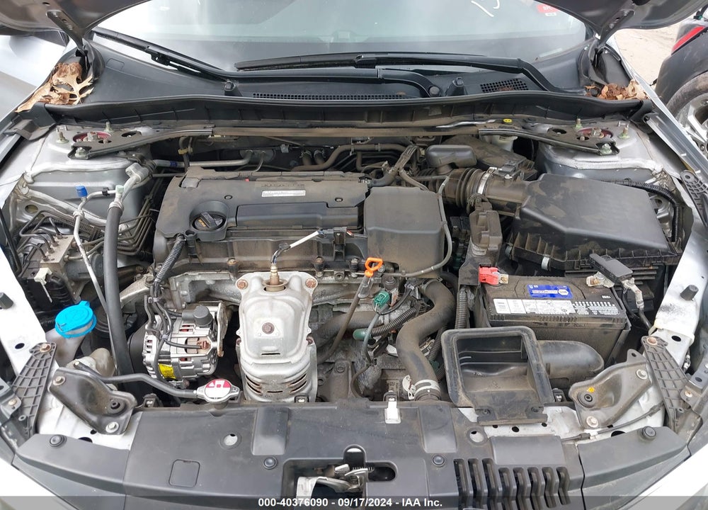 2017 HONDA ACCORD VIN: 1HGCR2F58HA061539