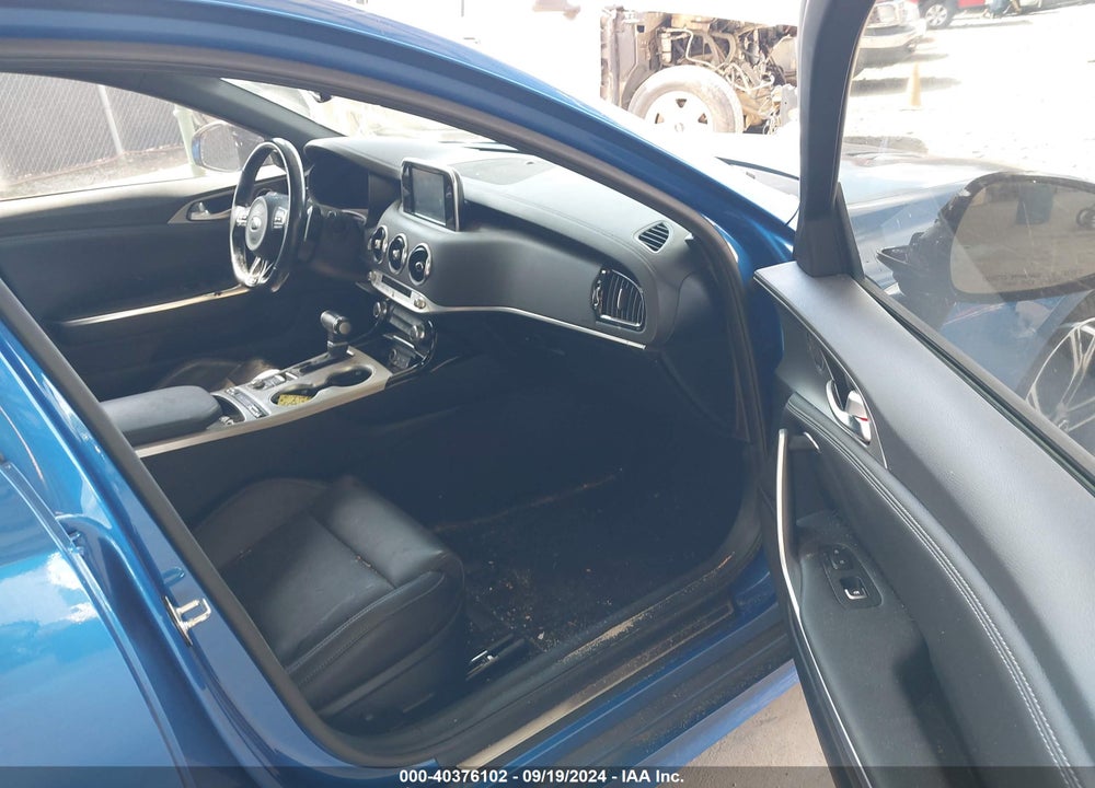 2021 KIA STINGER GT VIN: KNAE35LC8M6087775