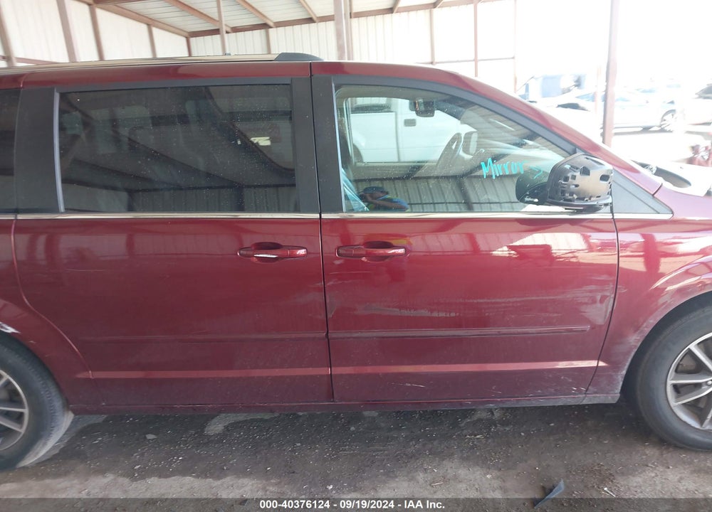 2017 DODGE GRAND CARAVAN SXT VIN: 2C4RDGCG4HR730962